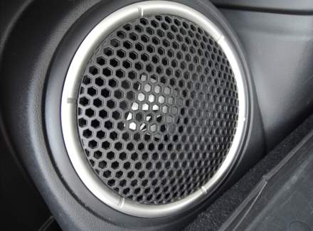 Mitsubishi - Outlander