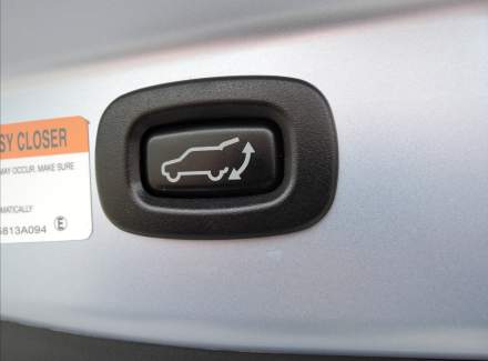 Mitsubishi - Outlander