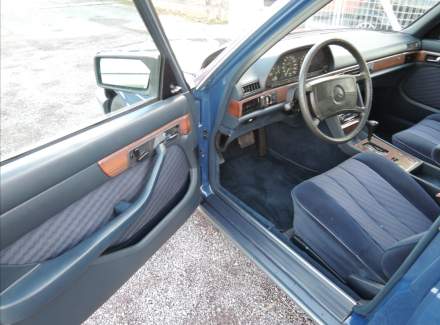 Mercedes-Benz - S-class