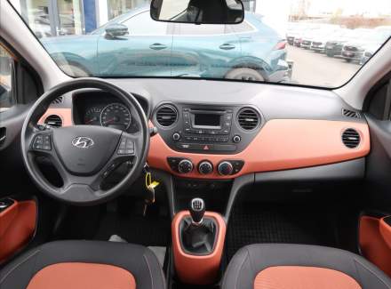 Hyundai - i10