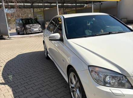 Mercedes-Benz - C-class