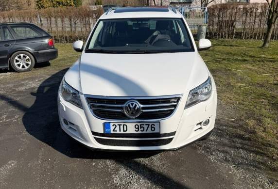 Volkswagen - Tiguan