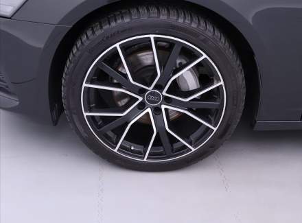 Audi - A6