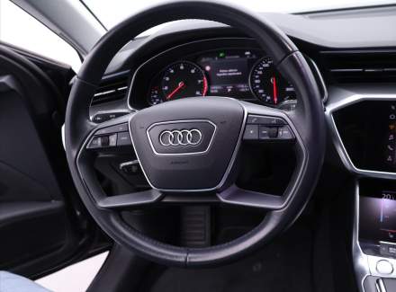 Audi - A6