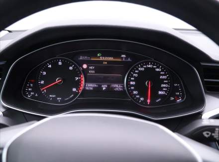 Audi - A6