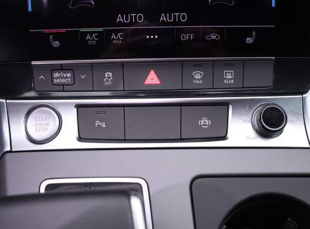 Audi - A6