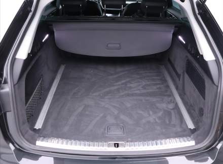 Audi - A6