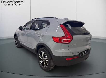 Volvo - XC40