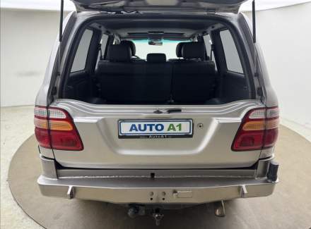 Toyota - Land Cruiser