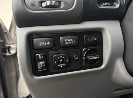 Toyota - Land Cruiser