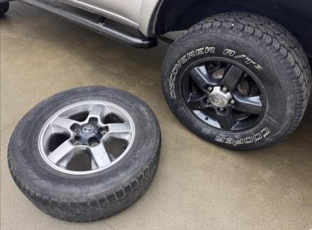 Toyota - Land Cruiser