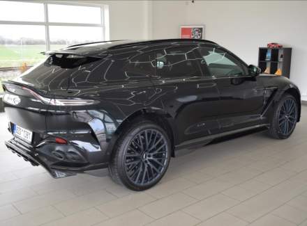 Aston Martin - DBX
