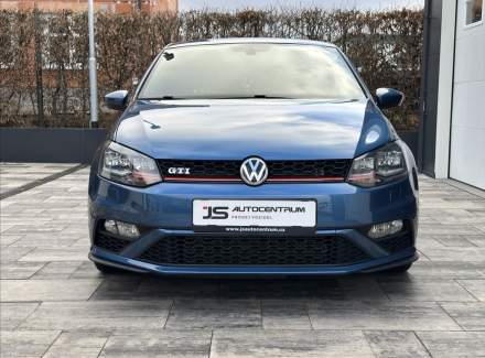 Volkswagen - Polo