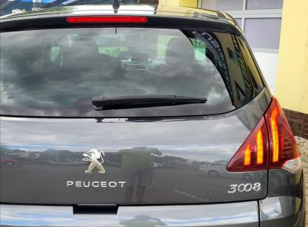 Peugeot - 3008