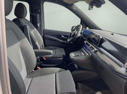 Mercedes-Benz - V-class