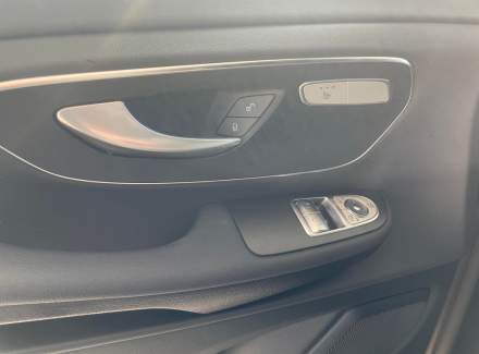 Mercedes-Benz - V-class