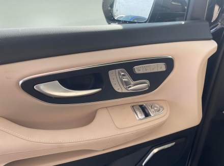 Mercedes-Benz - V-class