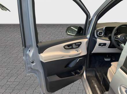 Mercedes-Benz - V-class