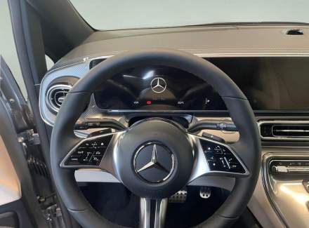 Mercedes-Benz - V-class