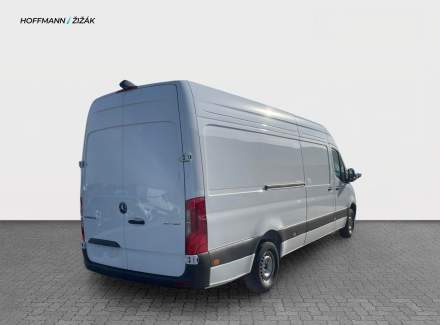 Mercedes-Benz - Sprinter
