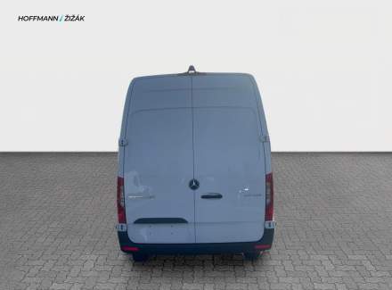 Mercedes-Benz - Sprinter