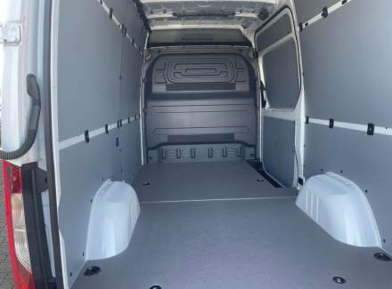 Mercedes-Benz - Sprinter