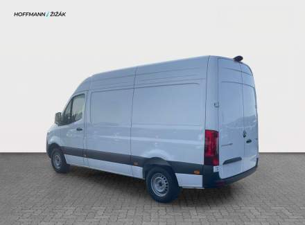 Mercedes-Benz - Sprinter