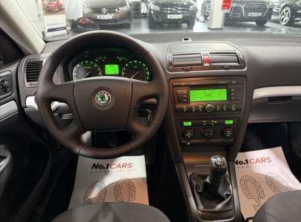 Škoda - Octavia