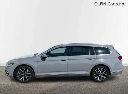 Volkswagen - Passat
