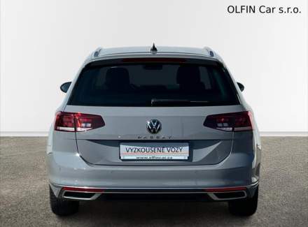 Volkswagen - Passat