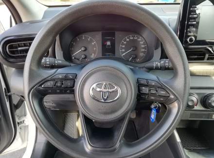 Toyota - Yaris