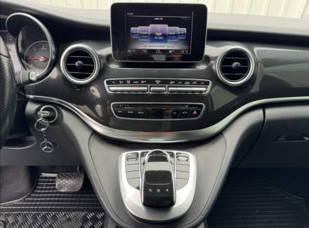 Mercedes-Benz - V-class