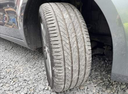 Mercedes-Benz - V-class