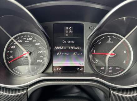 Mercedes-Benz - V-class