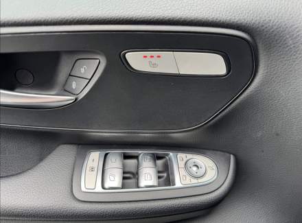 Mercedes-Benz - V-class