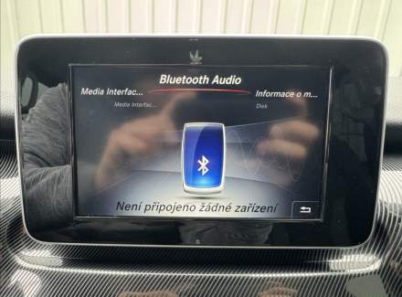 Mercedes-Benz - V-class