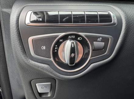 Mercedes-Benz - V-class