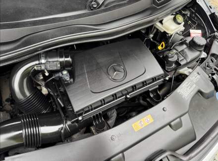 Mercedes-Benz - V-class