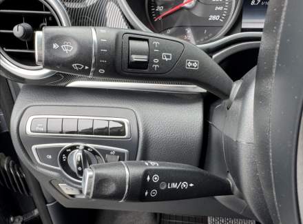 Mercedes-Benz - V-class