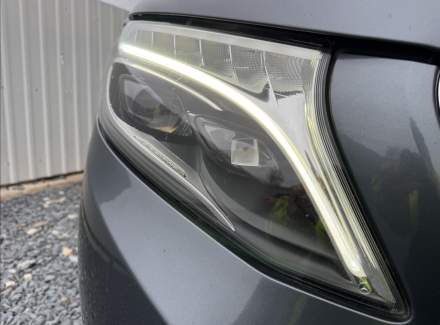 Mercedes-Benz - V-class