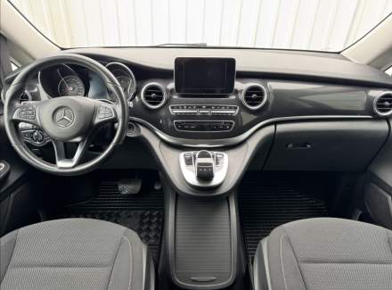 Mercedes-Benz - V-class