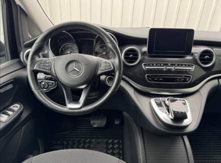 Mercedes-Benz - V-class