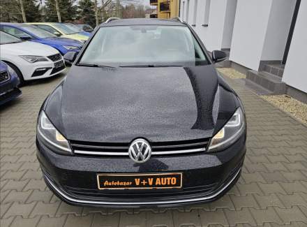 Volkswagen - Golf