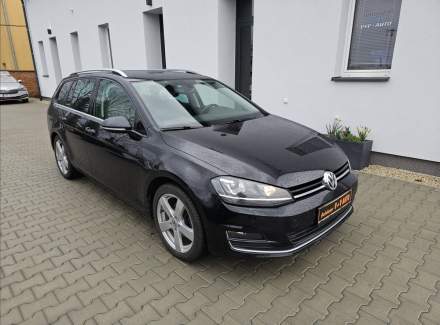 Volkswagen - Golf
