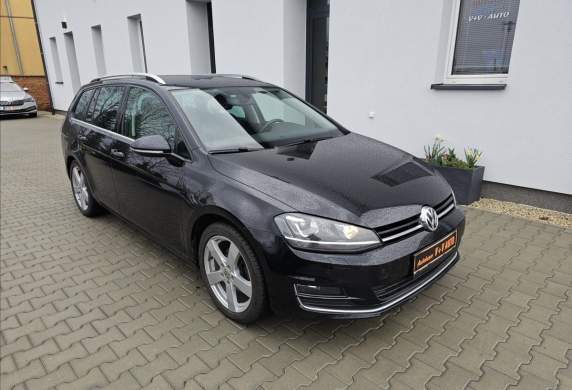 Volkswagen - Golf