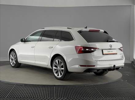 Škoda - Superb