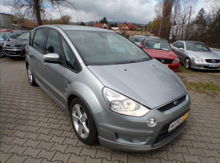 Ford - S-MAX