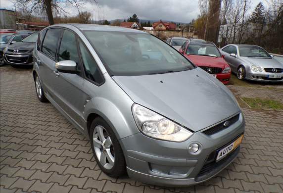 Ford - S-MAX