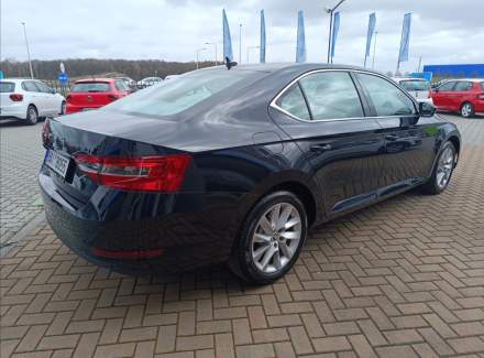 Škoda - Superb