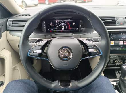 Škoda - Superb